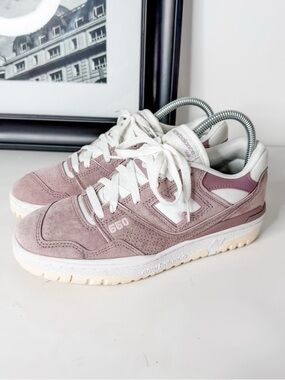 New Balance 550 Pink Suede Sneakers Women’s Size 7.5 Casual Retro Shoes